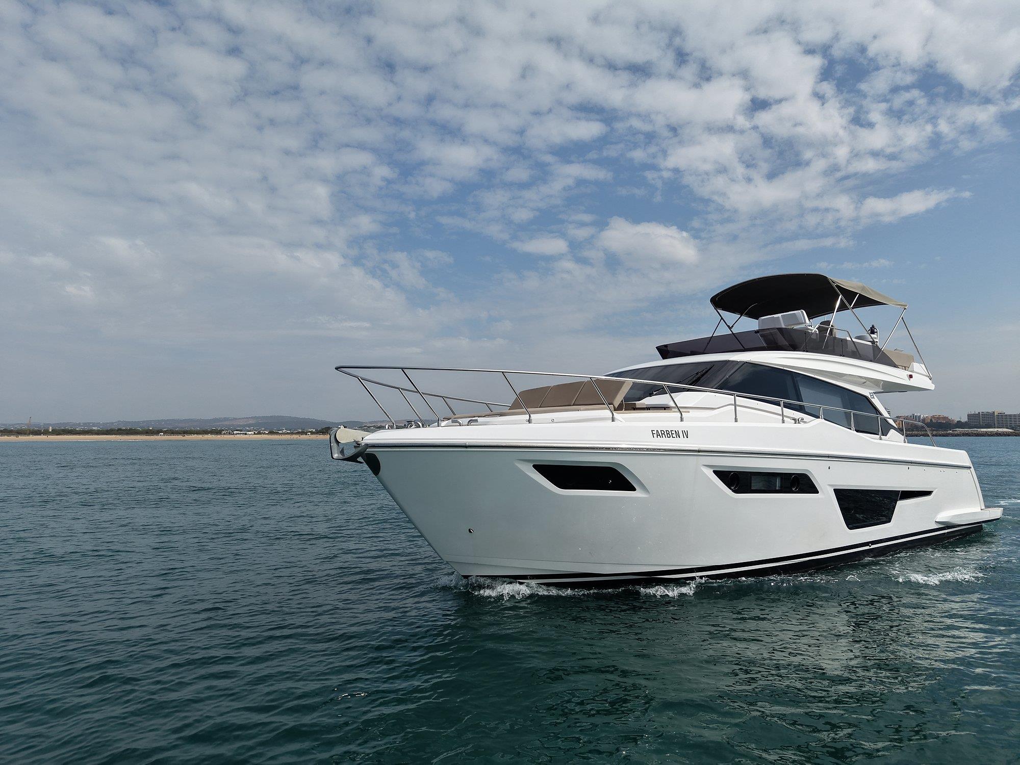 2023 FERRETTI YACHTS 500 